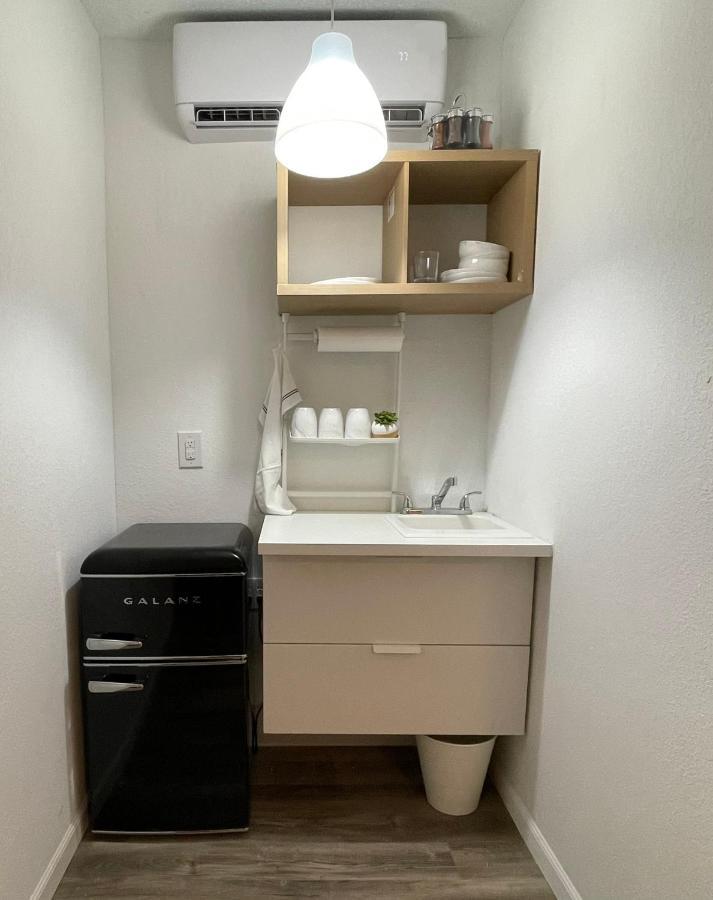 Weeki Wachee Guest Suite สปริงฮิลล์ ภายนอก รูปภาพ