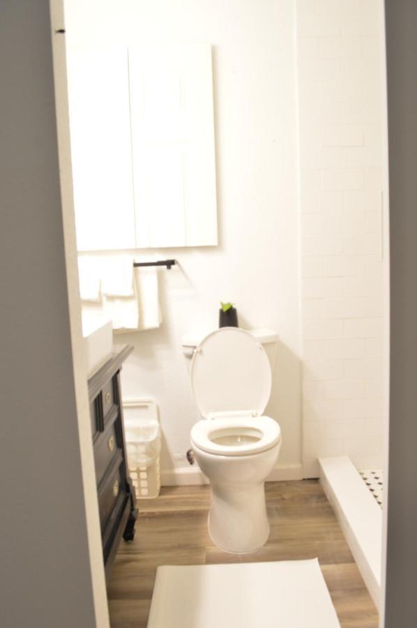 Weeki Wachee Guest Suite สปริงฮิลล์ ภายนอก รูปภาพ