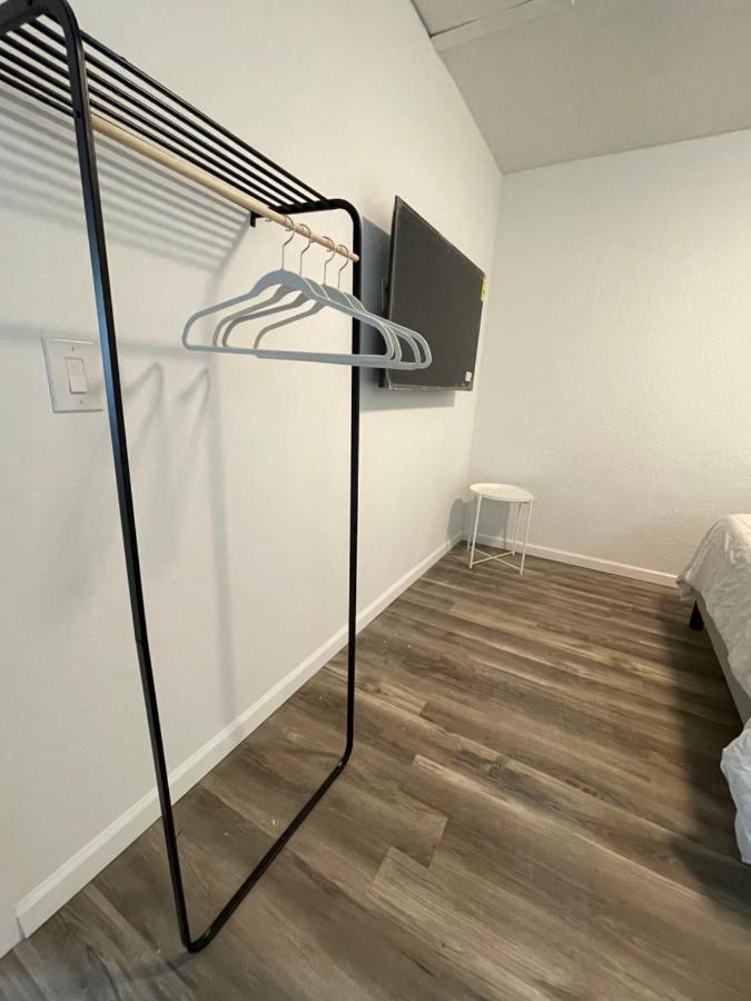 Weeki Wachee Guest Suite สปริงฮิลล์ ภายนอก รูปภาพ